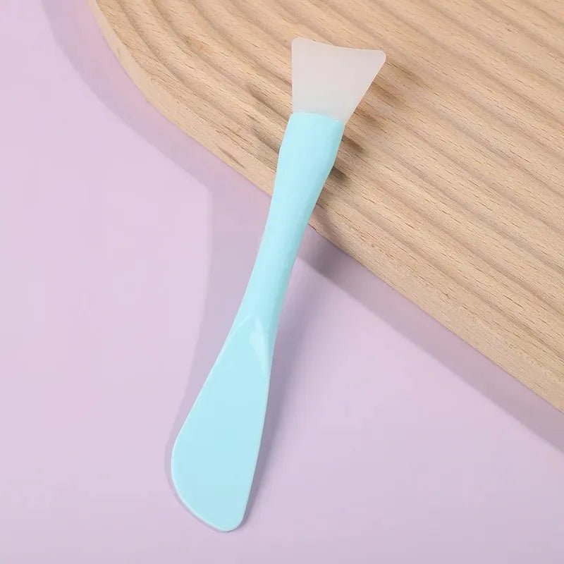 Silicone Mask Applicator Brush - FitGlamMix