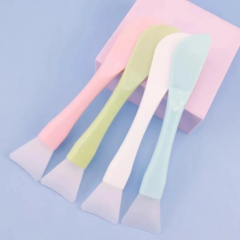 Silicone Mask Applicator Brush - FitGlamMix