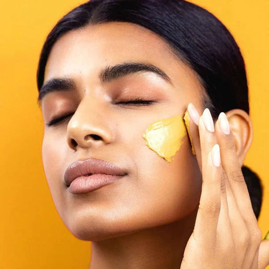 Turmeric Vitamin C Face Mask - FitGlamMix